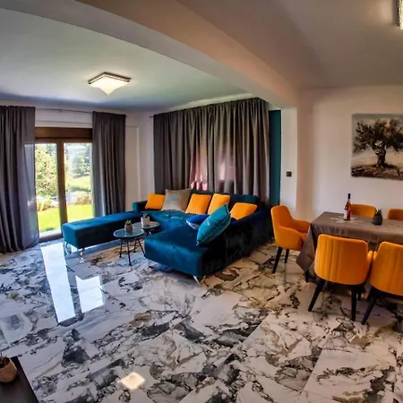 Sani Relax Deluxe 2 Villa *